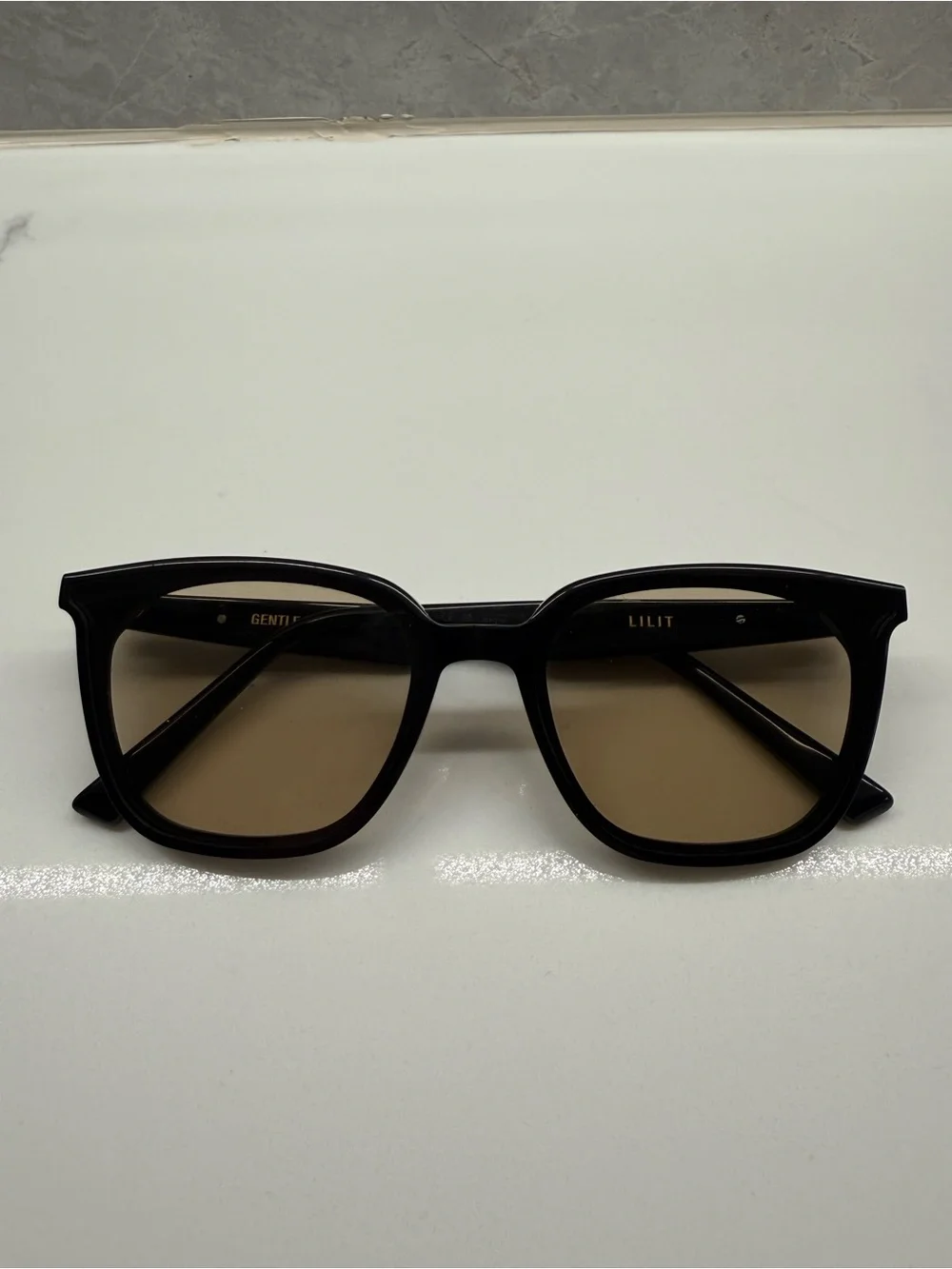 Gentle Monster Lilit 01 (BR) Sunglasses Yellow Tint Frames